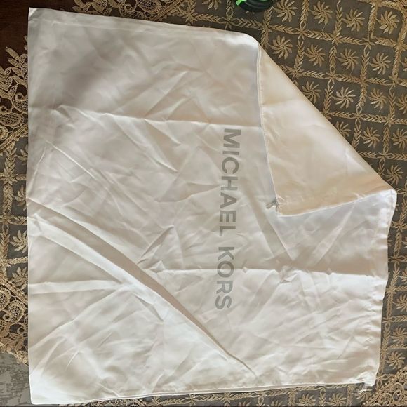 New Mk duste bag - Picture 2 of 3